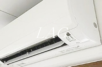 【設備】 | クリスタル３ | エアコン付です。