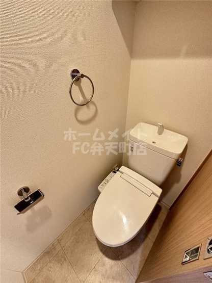 【トイレ】 | BASE NAMIYOKE | シンプルで使いやすいトイレです