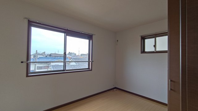 フジパレス戸建賃貸明野町の寝室