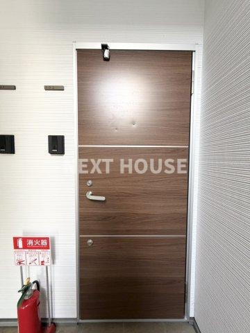 hugme residenceの玄関