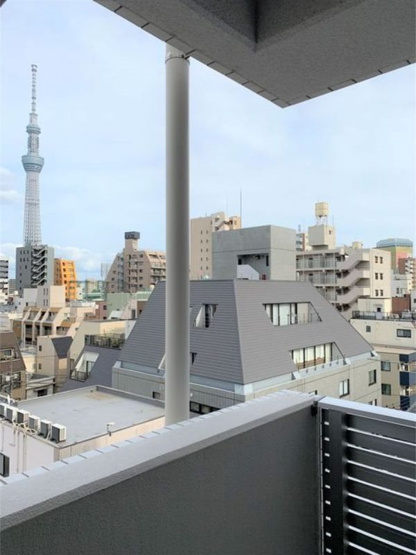 【バルコニー】