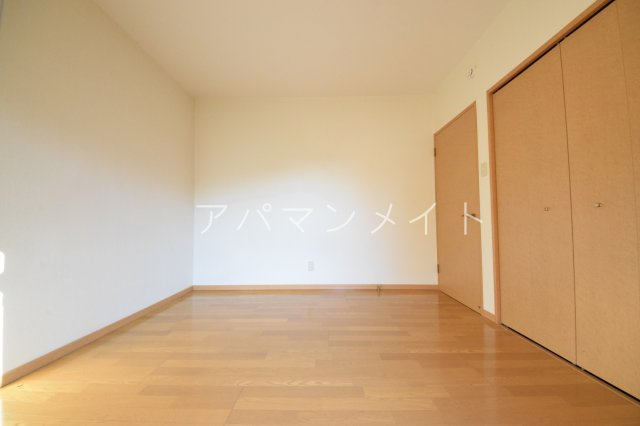【洋室】 | ウエストバレー弐番館 | 戸塚周辺ならアパマンメイトへＬｅｔｓ Ｇｏ ！