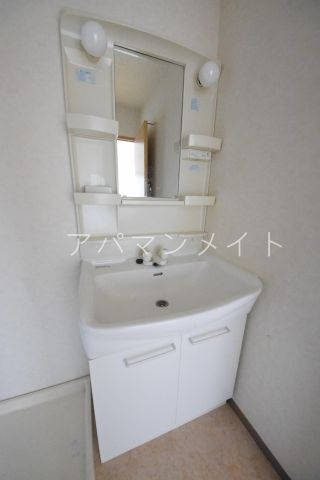 【洗面所】 | ウエストバレー弐番館 | 忙しい朝には欠かせない洗面所です