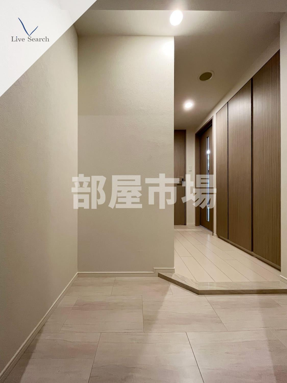 S-RESIDENCE押上epureの玄関