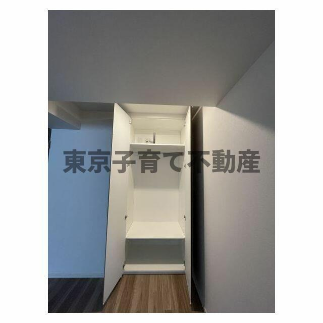 文京区本駒込５丁目の賃貸マンションの収納