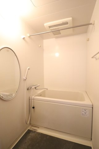 奥野マンションの浴室