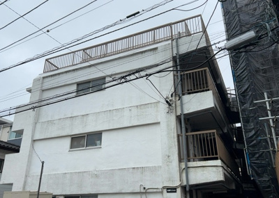 【現況写真】 | 大銀マンション | 眺望の良さを楽しめるダイニングキッチンで家族団らんの時間を過ごしてはいかがでしょうか。バルコニーから見える景色を家族で眺める時間は、時間が経つのを忘れてしまいそうですね。是非、現地を見に行きましょう！