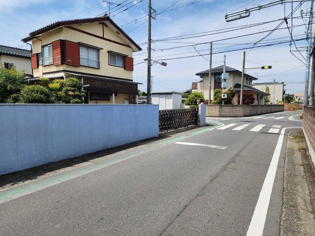 高崎市浜尻町売地の前面道路含む現地写真