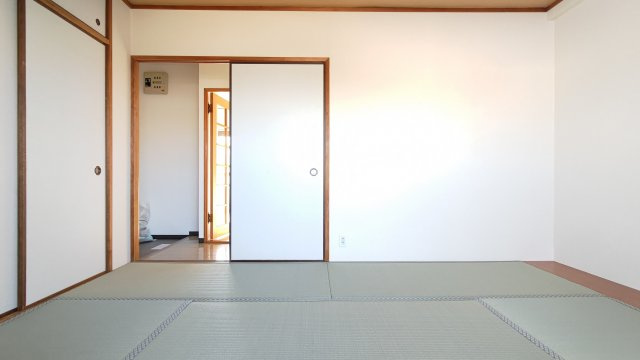 NKハイツの寝室