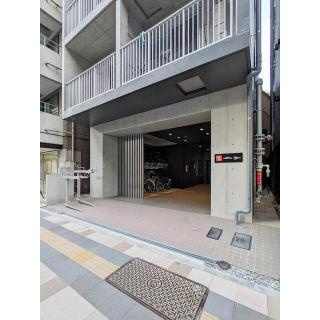 ミレドゥーエ日暮里のエントランス