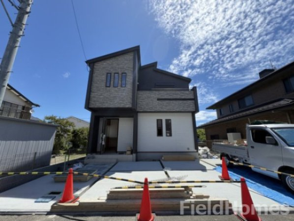 秦野市春日町新築戸建て　1号棟