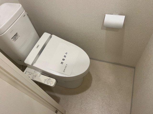 ZOOM中野坂上のトイレ|シンプルで使いやすいトイレです