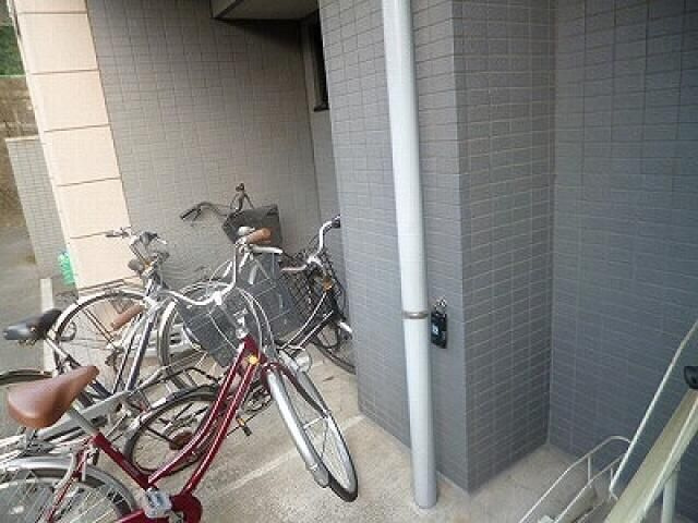 ヴェルステージ東陽町のその他共用部分|自転車置き場