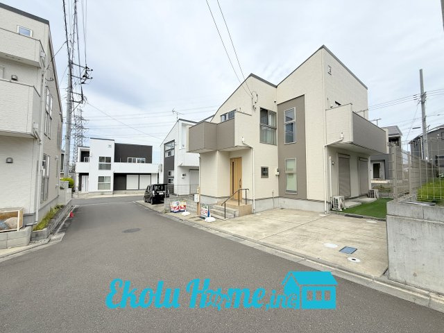 中古戸建て　八王子市石川町の前面道路含む現地写真|2026年4月撮影