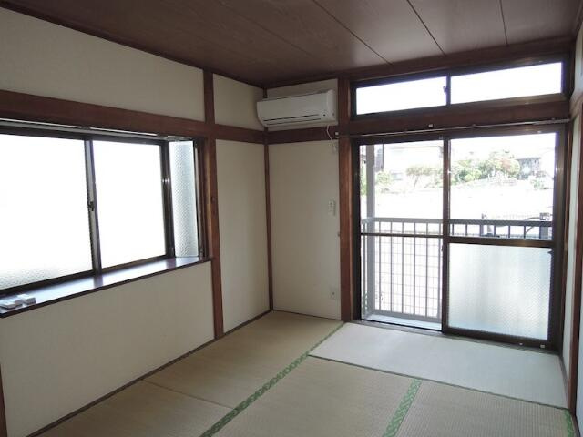 川崎市多摩区菅馬場１丁目のアパートの和室