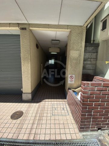 松弥ハイツのエントランス|松弥ハイツ　エントランス