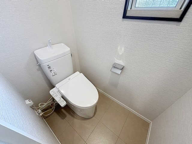 [WiFi] ギャップ萌えしますのトイレ