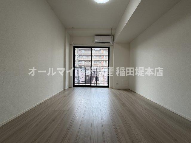 川崎市多摩区登戸新町の賃貸マンションの寝室