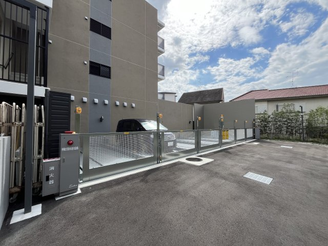 【駐車場】トリニティ豊中本町 