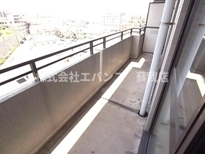 【バルコニー】 | ベルス千葉寺 | 開放的で明るい空間を演出してくれるバルコニーです