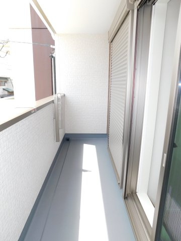 名古屋市中村区横井２丁目の新築一戸建のバルコニー|◇バルコニー◇　　南面で陽当り良好なワイドバルコニー♪　洋室２部屋から出入りできます！