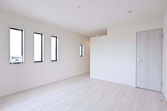 【洋室】 | 大泉第16寄木戸　一建設 | 寝室にはウォークインクローゼットがついておりおしゃれなご家族もうれしい空間です♪