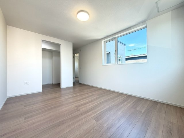 【新築戸建】札幌市北区北26条西16丁目1棟の洋室
