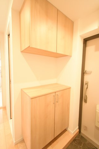 テラスハイツ鳴滝の独立洗面台|使いやすい独立洗面台です