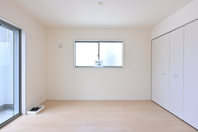 【洋室】 | 一建設　大泉第16寄木戸 | 続き間の洋室は家族のくつろぎの空間に♪小さなお子様の遊び場にもぴったり♪