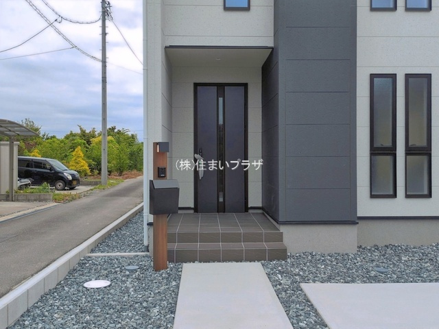 仲介手数料無料）稲沢市矢合町面棒堀１号棟の玄関|シンプルで使いやすい玄関です