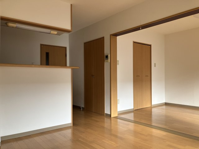 コンフォート越葉の居間・リビング