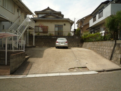 敷地内駐車場