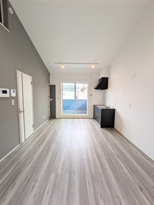 レイアウト自由自在、18.5帖ワンルームのお部屋です♪