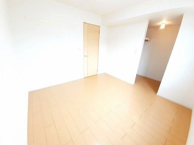 ＡＩＲＹ　ＣＯＵＲＴの内装