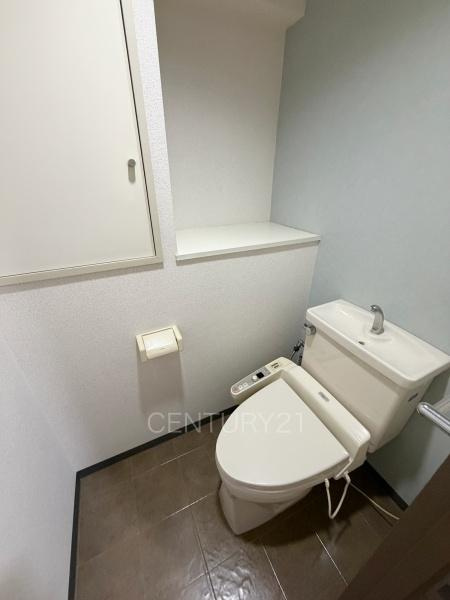 エクレール高崎のトイレ|温水シャワー洗浄機能付きです。