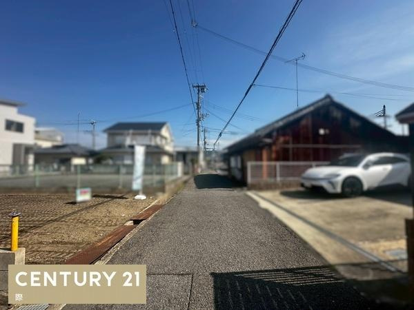 和歌山市中之島　土地の前面道路含む現地写真
