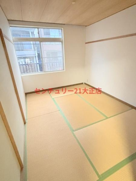 大阪市大正区平尾４丁目の賃貸マンションの和室