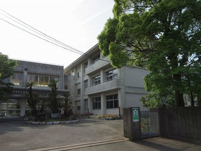 【周辺】 | グリュックハウス　Ｂ | 津乃峰小学校まで900m