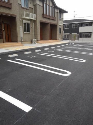 【駐車場】 | サンセリアンＢ