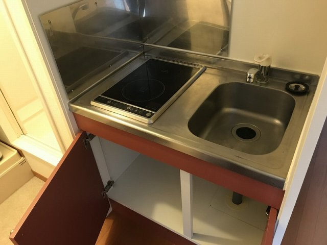 レオパレスレイフェアリーのキッチン|シングルレバー設置