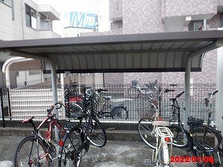 レオパレスロブレのその他|屋根付き駐輪場