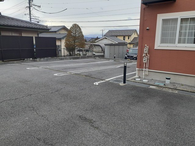 シーザース・パレス・ツバサ　Ｂの駐車場
