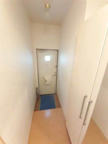 チェリーハイツⅣの玄関