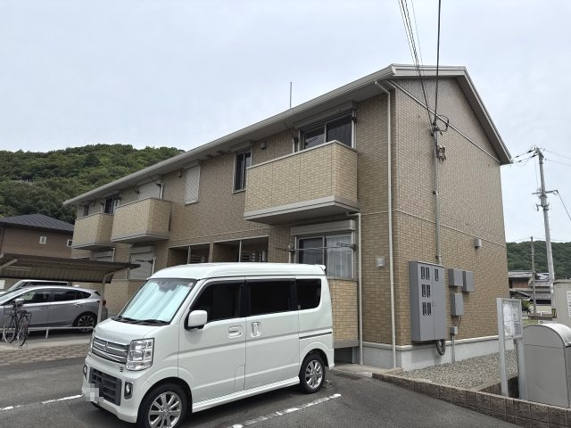 姫路市飾磨区山崎のハイツの外観