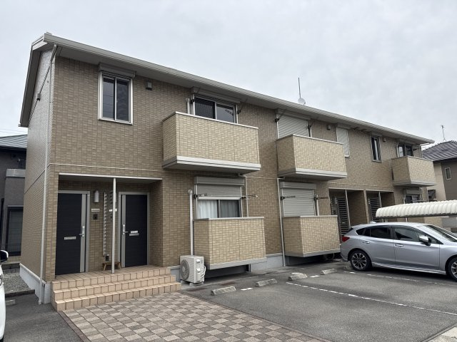 姫路市飾磨区山崎のハイツ