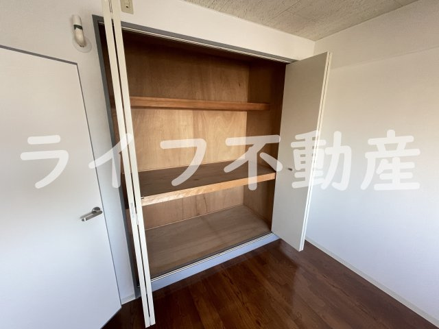 ハイツクレセントの収納|小物を収納するのに便利です