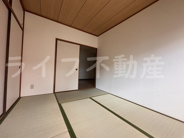 アバンティHFの内装|明るい室内です