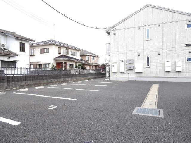 メゾン・ド・ティアラの駐車場|駐車場完備です