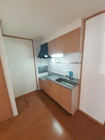 熊本市北区鶴羽田町のアパートのキッチン|きれいなキッチンです