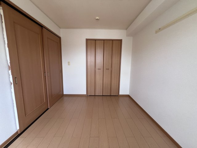 クラッセ壱番館の洋室
